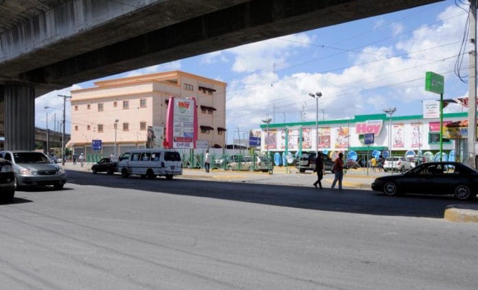 Transportistas de Villa Mella afirman extensión del metro podría eliminar rutas al 100%; llaman al diálogo