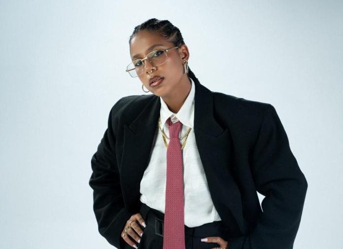 Tokischa llama a apoyar a comunidades afectadas por lluvias y cuestiona respuesta estatal