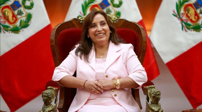 Gobierno de Perú demandará Poder Judicial y la Fiscalía