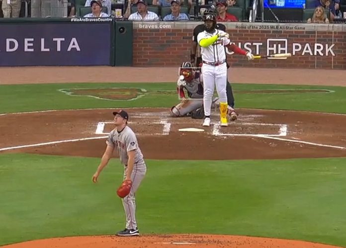 Ozuna pega dos jonrones y guía a Atlanta blanquear a Boston 5-0