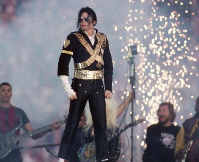 Michael Jackson debía 500 millones de dólares al momento de su muerte