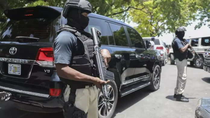 Nombran nuevo jefe de Policías en Haití tras muerte de agentes a manos de pandilleros