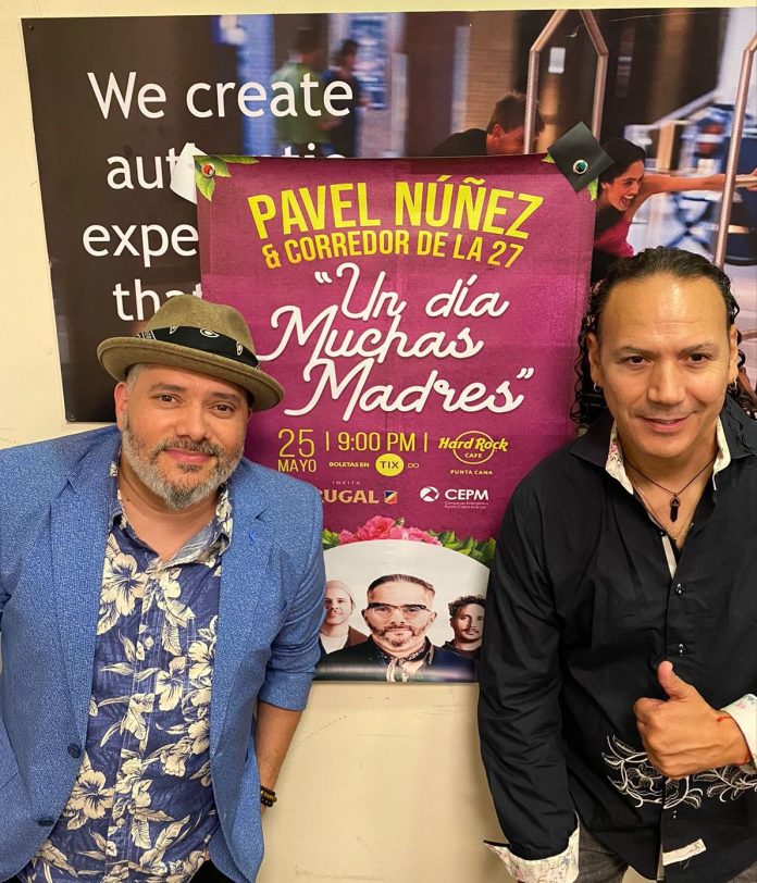 Pavel Núñez enriquece el Hard Rock Café con su Memorabilia