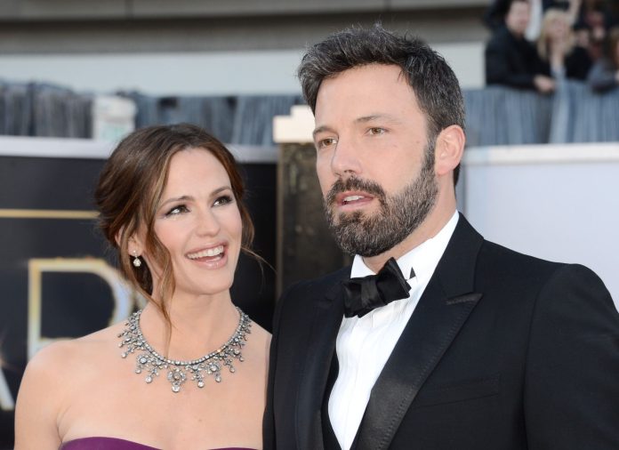 Ben Affleck aviva rumores de separación de JLO tras celebrar Día del Padre con Jennifer Garner