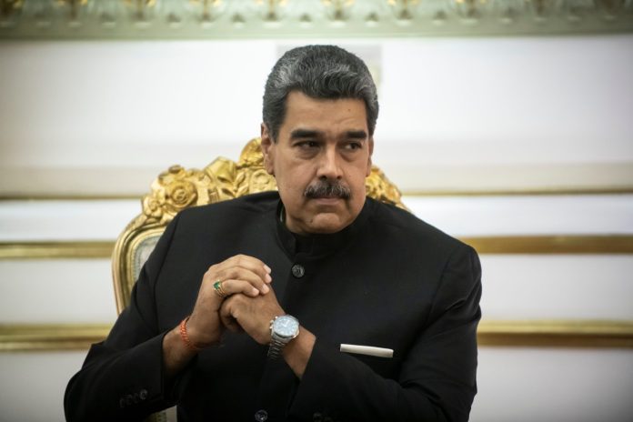 Maduro dice esta semana retoman conversaciones con USA