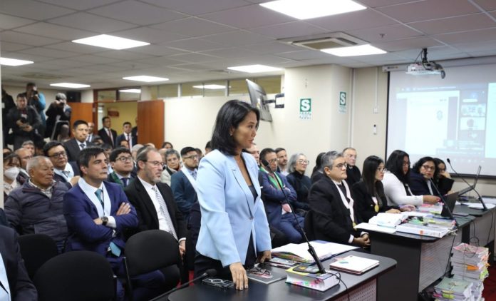 Presentan recurso en Perú anularía juicio contra Keiko Fujimori