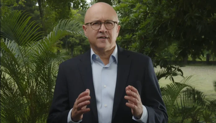 Francisco Domínguez Brito anuncia aspiraciones a dirigir el PLD