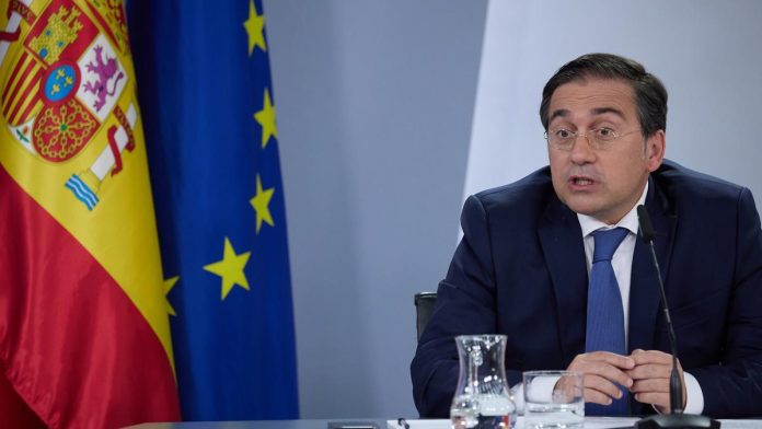 España pide que se presenten las actas en Venezuela para garantizar resultados