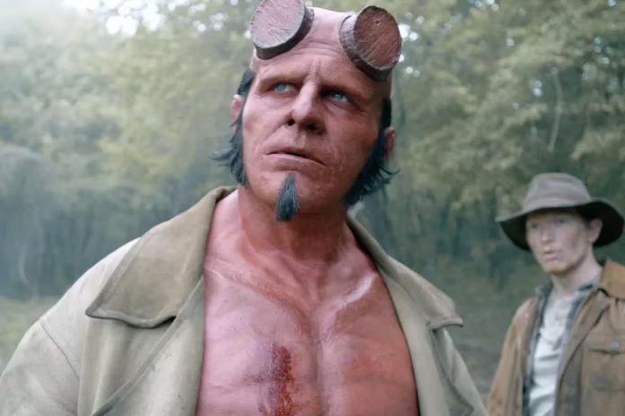 “Hellboy: The Crooked Man” estrenó su primer adelanto con Jack Kesy como el demoníaco superhéroe