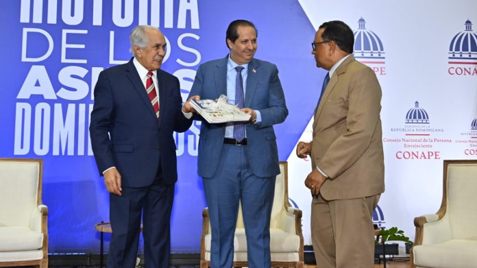 Conape presenta el libro “Historia de los Asilos Dominicanos”