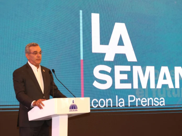 Abinader anuncia someterá propuesta de reforma constitucional el 16 de agosto