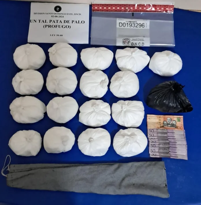 Ocupan más de 300 cigarrillos electrónicos y chocolates con aparente marihuana en La Vega