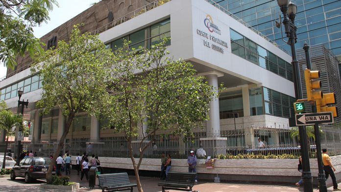 Investigaciones revelan inserción del crimen organizado en Justicia de Ecuador