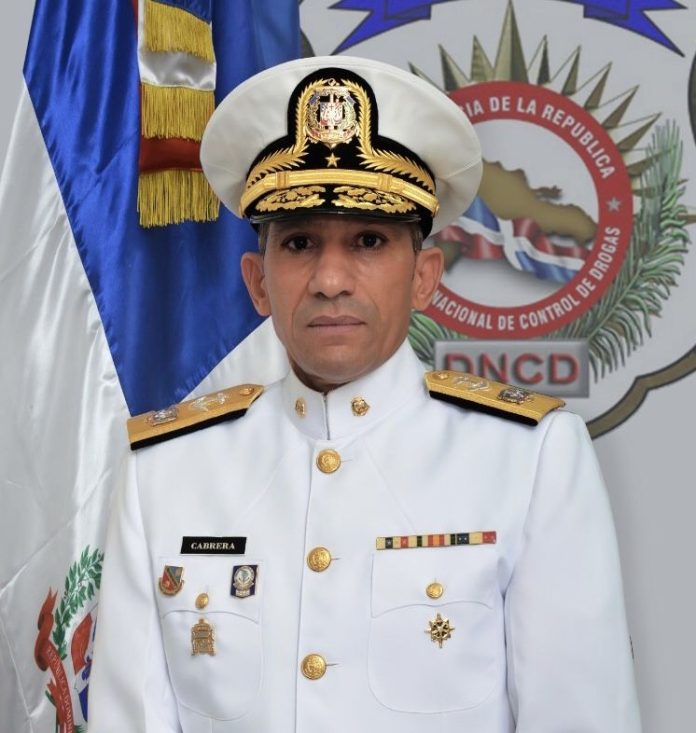 Abinader confirma al vicealmirante José Manuel Cabrera Ulloa como presidente de la DNCD