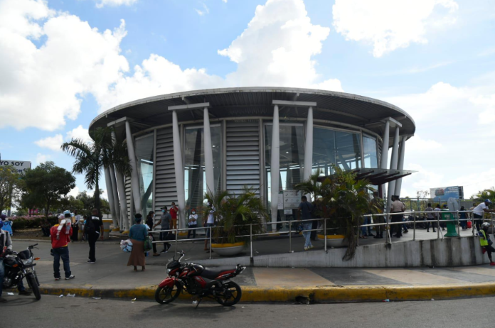 Anuncian suspensión temporal del metro en estación María Montez este miércoles