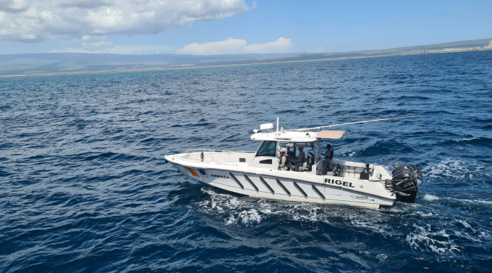 Armada aumenta vigilancia tras interceptar haitianos pescando en aguas dominicanas