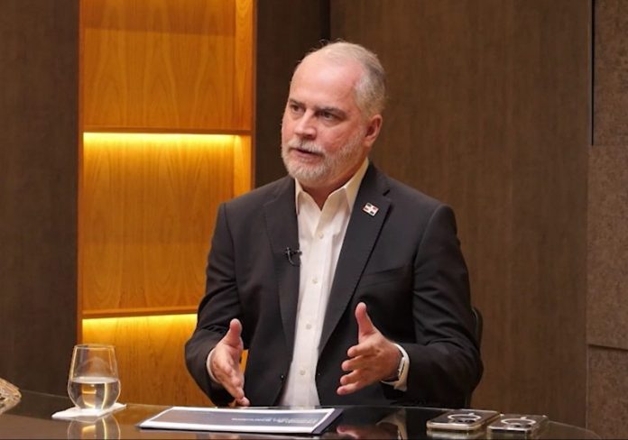 Superintendente de Bancos advierte sobre riesgos del uso de criptomonedas