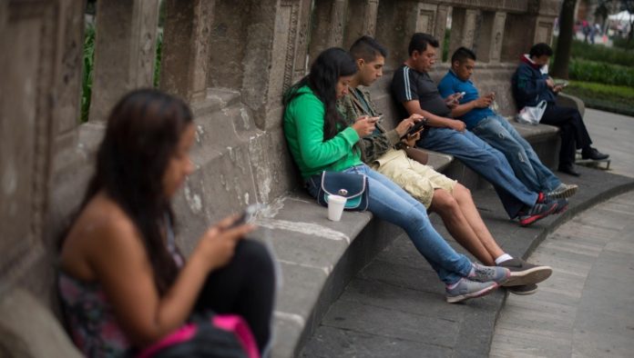 La OIT expresa su preocupación por la cantidad de jóvenes que no estudia ni trabaja