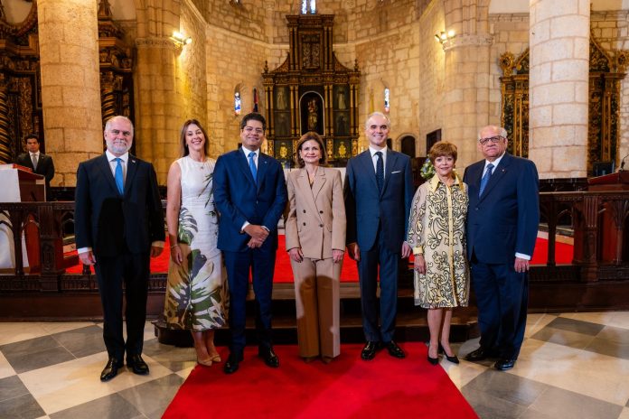 En su 60 aniversario Grupo Universal destaca su impulso al desarrollo económico del país