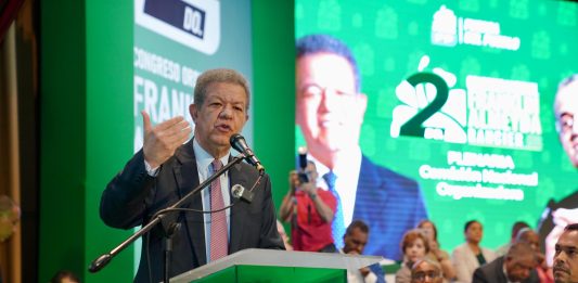 FP insta al gobierno del PRM explicar uso del dinero de las multas de tránsito