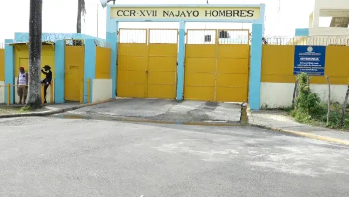 Fuga de reclusos | Escapan tres de Najayo Hombres