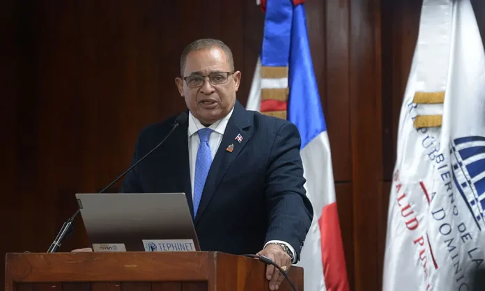 Viceministro cita avances en salud