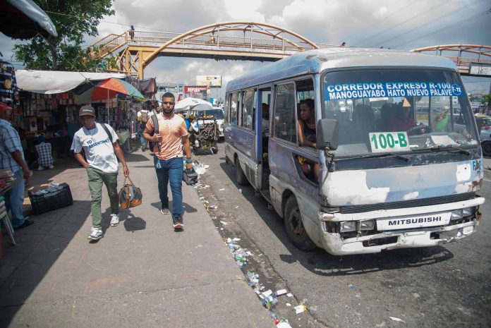 Sin dinero, ni preaviso desalojan comerciantes en el kilómetro 9
