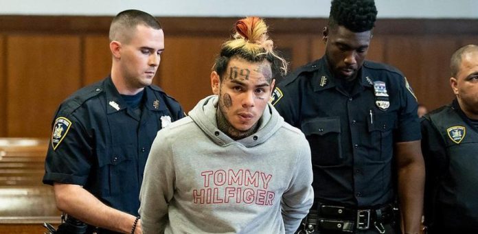 Tekashi 6ix9ine será ingresado al Metropolitan Detention Center tras violar su libertad supervisada