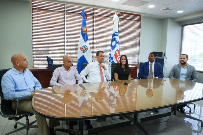 Indotel integra a personas con discapacidad en diversas áreas