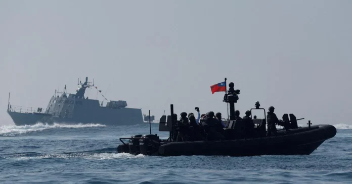 Taiwán detecta 72 aviones y 8 barcos chinos cerca de la isla