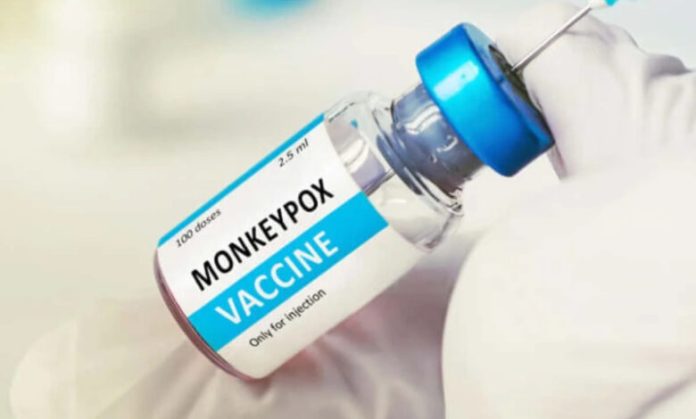 La OMS aprueba primera vacuna global contra la viruela del mono