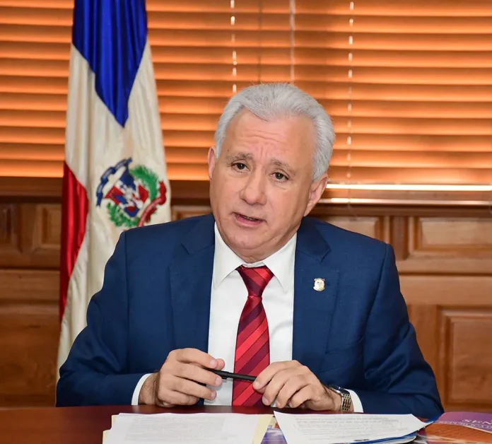 Senador del PRM afirmó que su motivación en la política es 