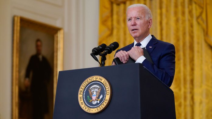 Biden aplaza viaje a Alemania y Angola por huracanes Milton y Helene