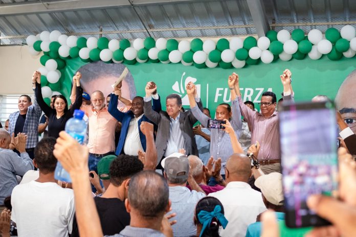 Regidor Odalys Tejada y su equipo del PLD en Santiago se suman a la Fuerza del Pueblo