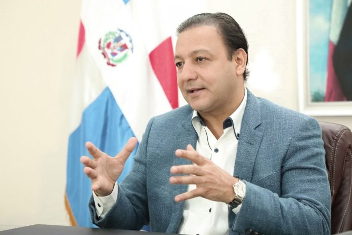 Abel Martínez propone acuerdo interno entre aspirantes presidenciales rumbo a 2028