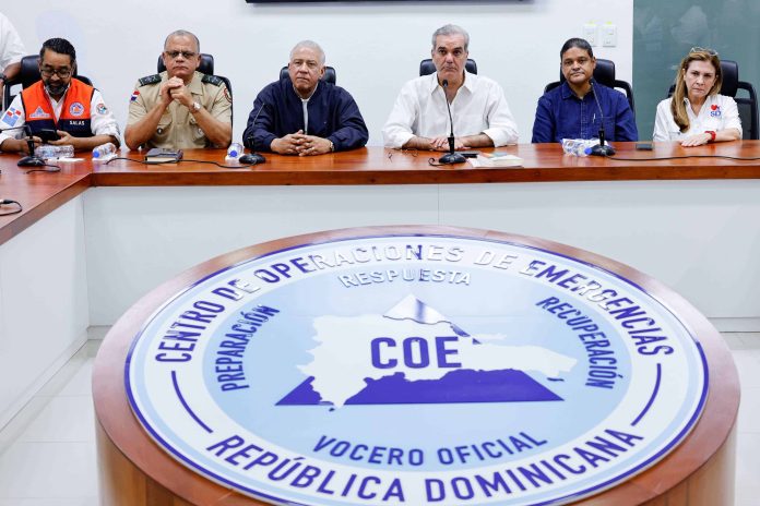 Abinader apela a la prevención para evitar pérdidas humanas por las lluvias