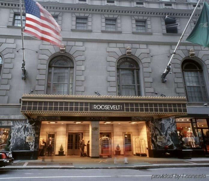 Hoteles de Nueva York usados para acoger inmigrantes despedirán a casi todos sus empleados