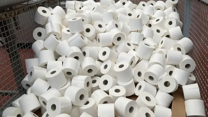 Un famoso fabricante de papel higiénico se declara en bancarrota y acuerda la venta de sus activos