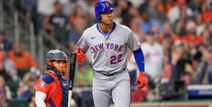 Aun así, tres lanzamientos más tarde, conectó un rodado y tuvo que abandonar el partido debido a las molestias persistentes.