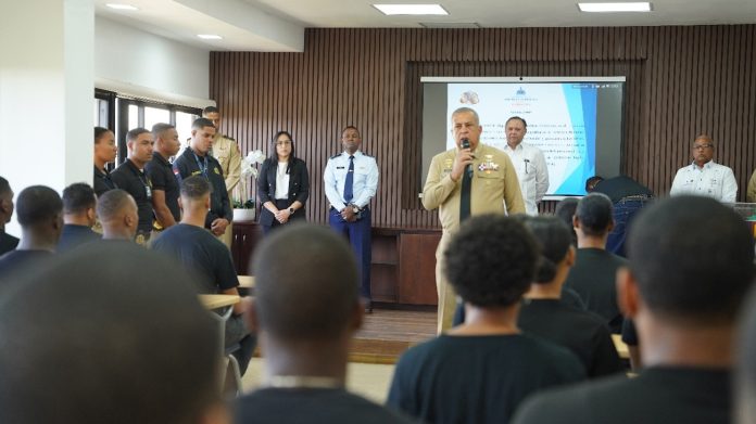 Migración capacita nuevos agentes para fortalecer control migratorio