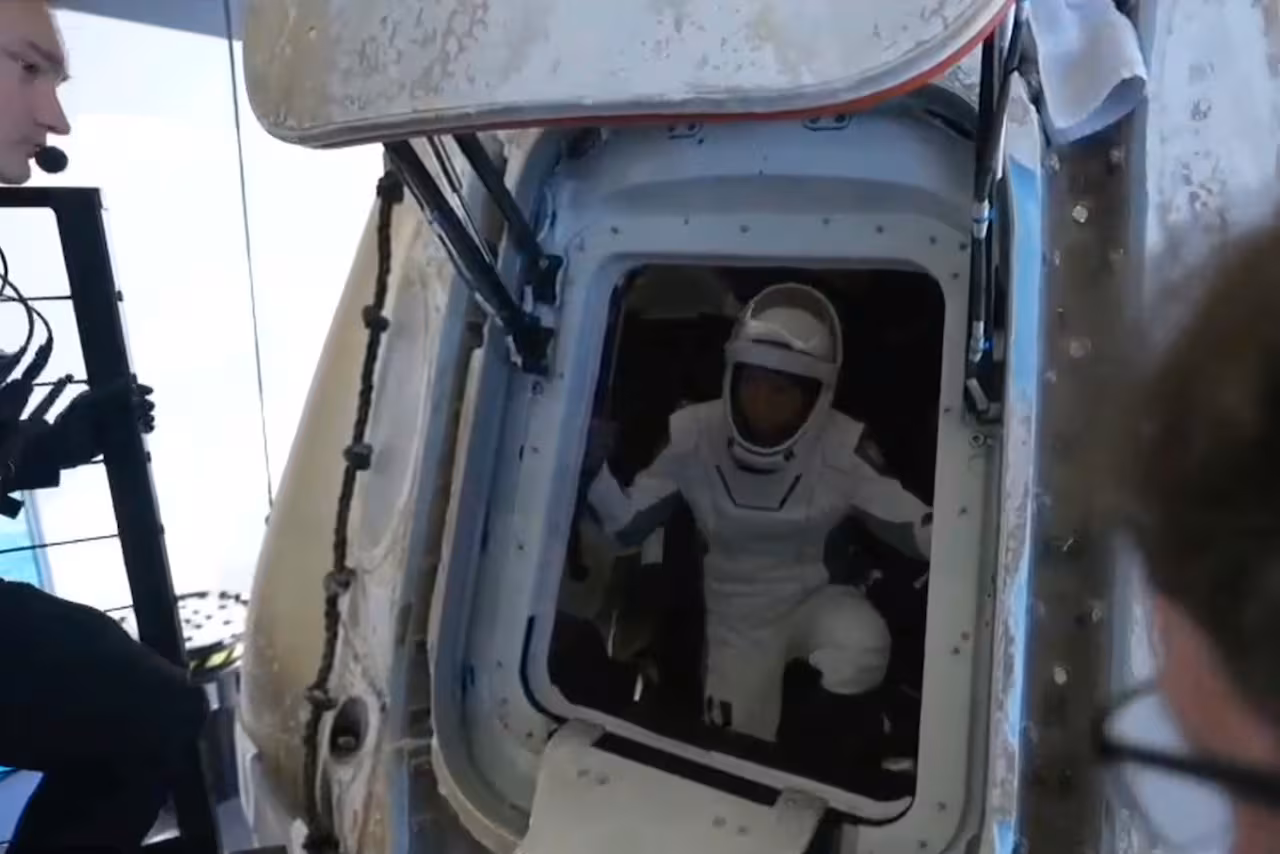 cuatro turistas espaciales regresan a la tierra I52H7UCCERAKPKZCMGB2JZUIAQ