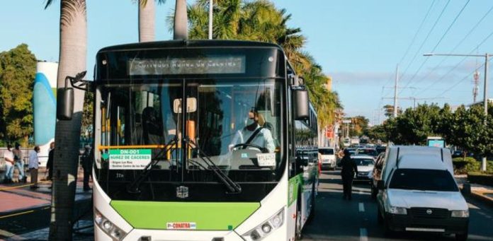 Las demandas principales del sector incluyen la revisión de la tarjeta del bono hogar para los choferes, el subsidio de combustible para los autobuses y la situación de los peajes.