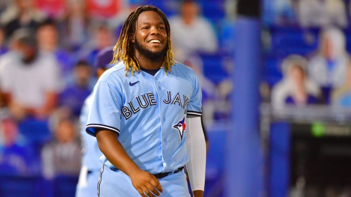 Condenan a Vladimir Guerrero Jr. a pagar RD$25 millones a empresa por trabajos en su villa de Nizao