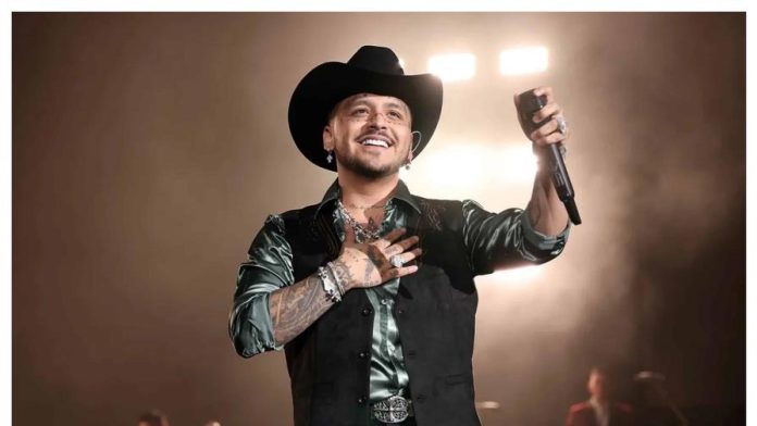 Christian Nodal agradece al público dominicano tras su concierto en Altos de Chavón