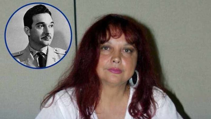 A través de su escritura, confrontó el pasado que la había moldeado, esforzándose por comprender y desmantelar el legado de sangre y poder asociado a su nombre.