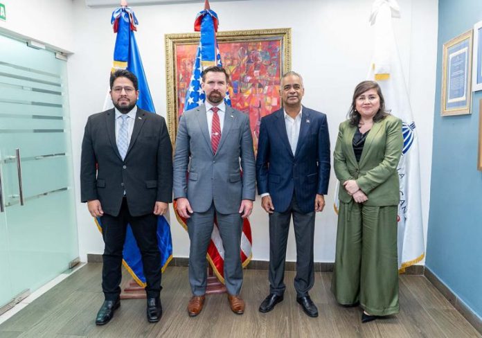 Gobierno de EE.UU. y RD dialogan sobre ejes estratégicos en seguridad y desarrollo energético