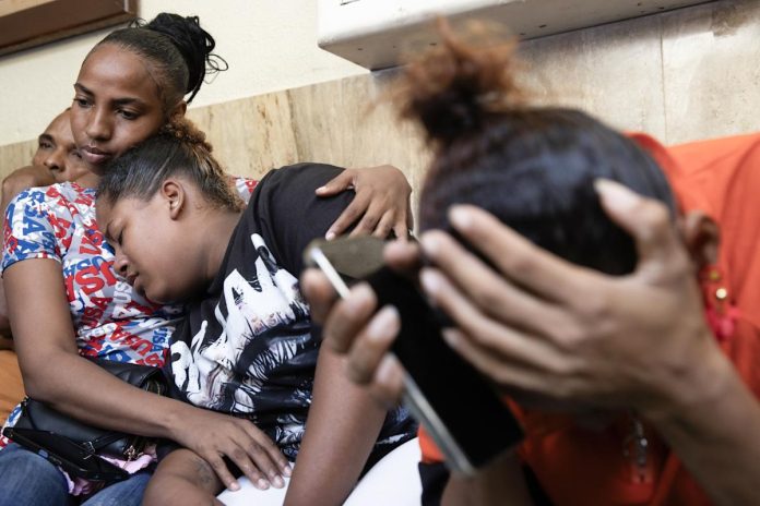 Ambos están acusados por el Ministerio Público de homicidio, actos de tortura, barbarie y maltrato contra menores de edad.