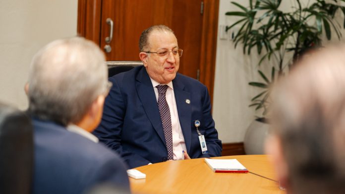 La ONEC es una asociación sin fines de lucro que agrupa y representa importantes empresas del sector comercial de venta al detalle de la República Dominicana.