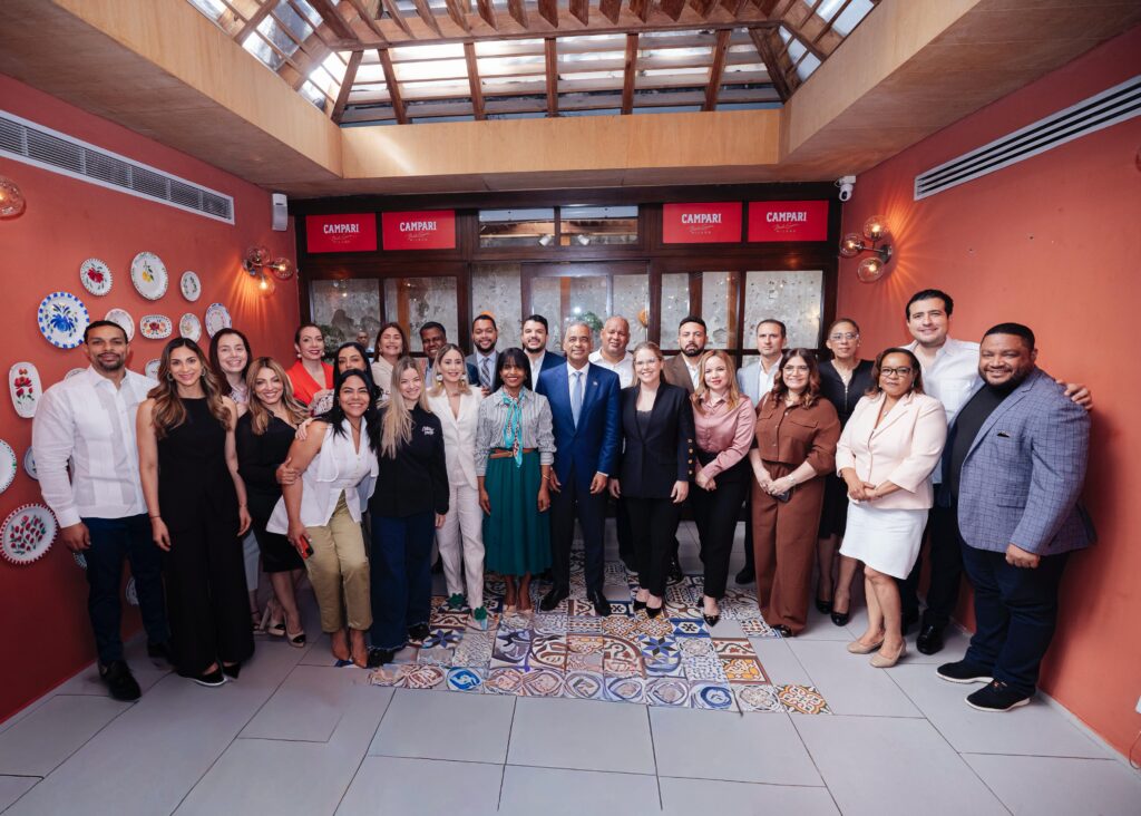 Ministro de Energia y Minas en La Mesaza 4