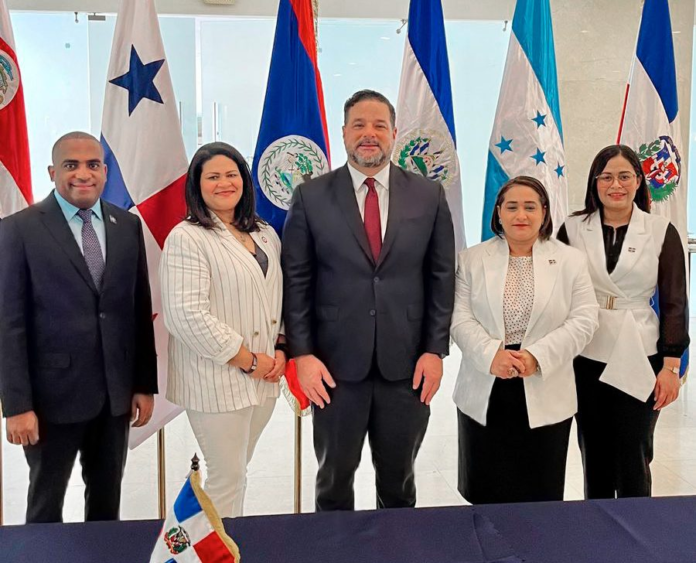 A través de «la cooperación técnica, el intercambio de conocimientos, el impulso a la investigación científica y la creación de mecanismos de financiamiento para proyectos que fortalezcan las capacidades institucionales de ambos países».